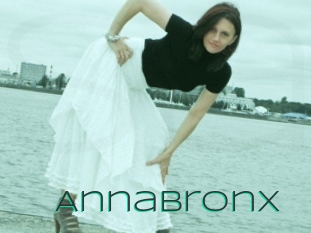 AnnaBronx