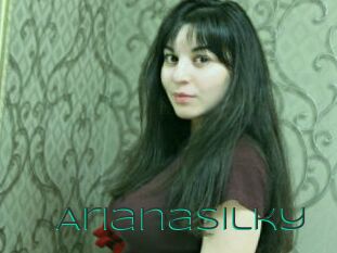 ArianaSilky