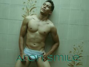 Aron_Smile