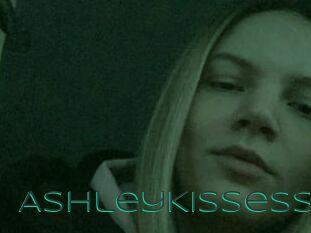 AshleyKissess