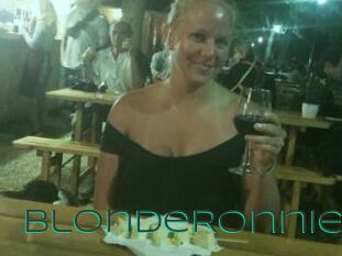 BlondeRonnie