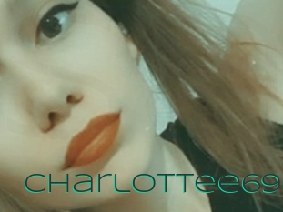 Charlottee69