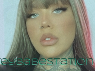 Chloegreybabestation