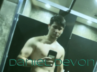 Daniel_devon