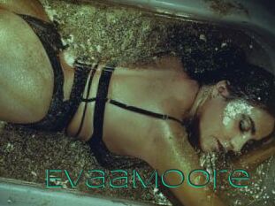 EvaaMoore