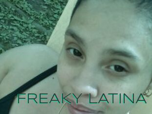 FREAKY_LATINA
