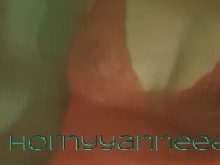 Hornyyanneee