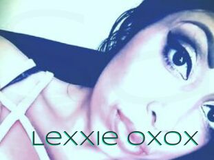 Lexxie_oxox