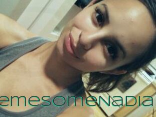 LovemesomeNadia