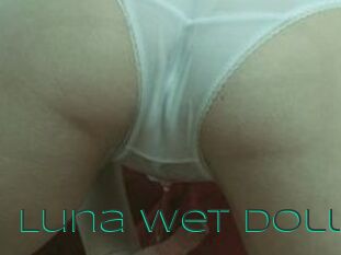 Luna_Wet_Doll