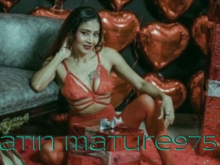 Latin_mature975