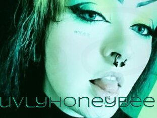 Luvlyhoneybee