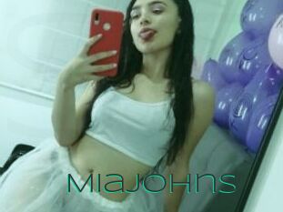 MiaJohns