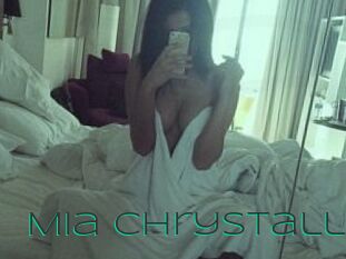Mia_Chrystall
