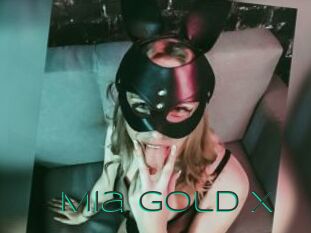 Mia_Gold_x