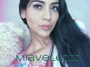 Miavelezzz