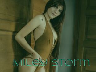 Miley_Storm