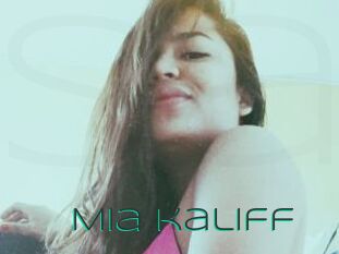 Mia_kaliff