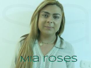 Mia_roses