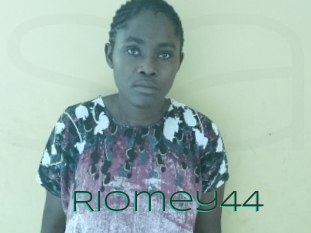 riomey44 Sex Agent