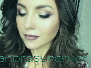 SandraSyperHot