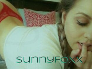 Sunny_Foxx