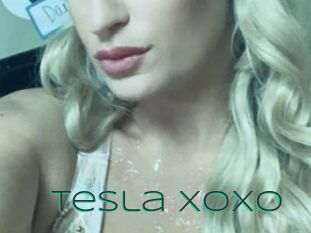 Tesla_xoxo