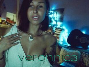 Veronnica