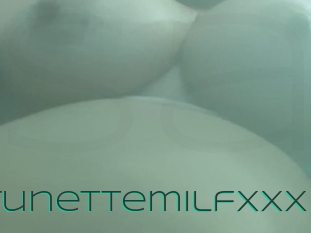 Xxxbeautifulbrunettemilfxxx