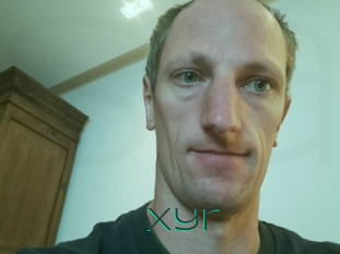 Xyr